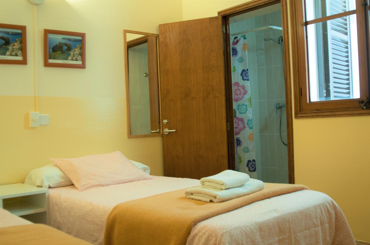 Hostal Atlanta Эл Аренал Экстерьер фото