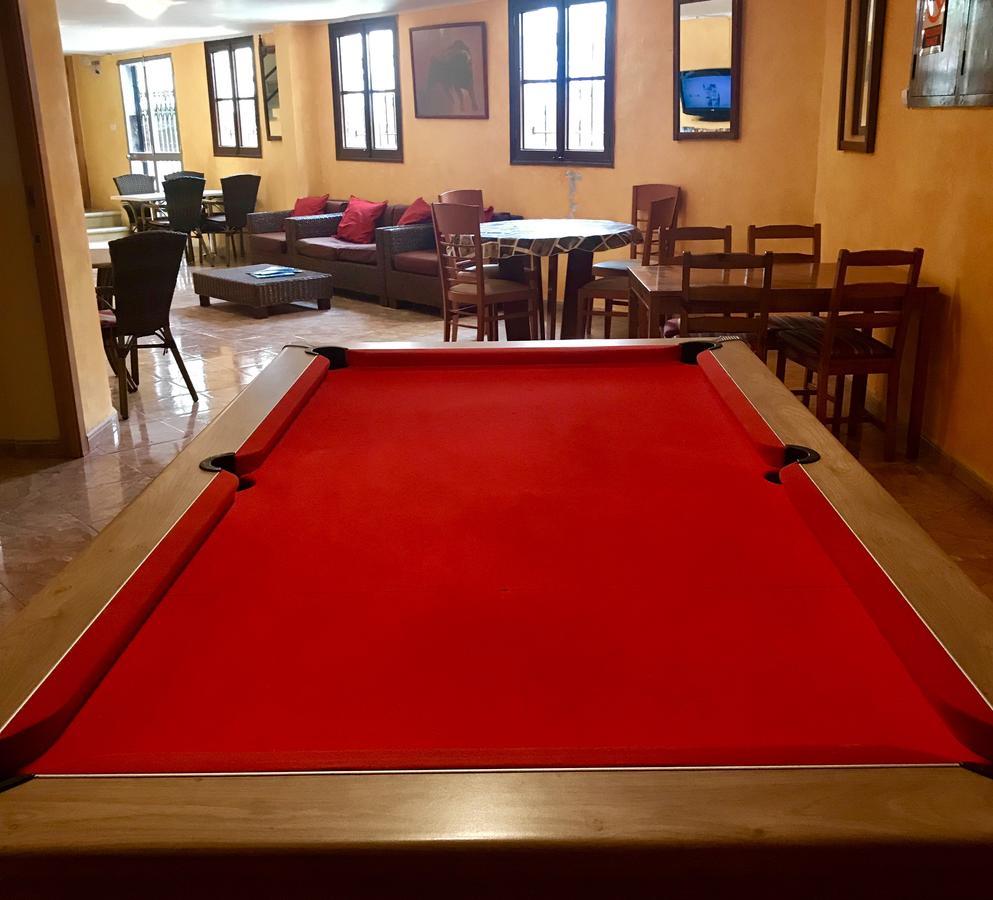 Hostal Atlanta Эл Аренал Экстерьер фото